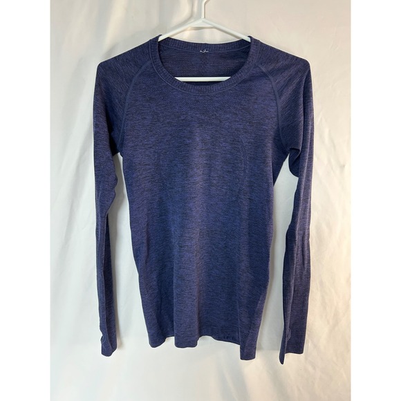lululemon athletica Tops - Lululemon Swiftly Tech Long Sleeve 2.0 Shirt Blue Heathered Space Dye Size 6